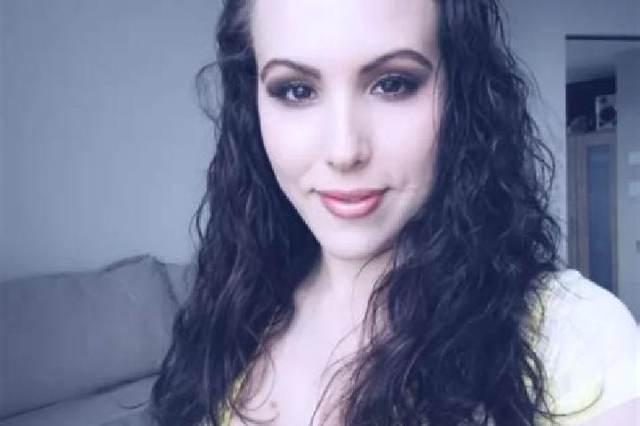 Naomi, 28, a chestnut amber-eyed mediterranean companion based in Upper Saddle River. Offering Prostate Massage, Party Girl, Deep French Kissing, Couples, St...