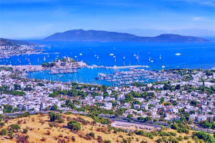 Naomi, 28 — Escort in Bodrum, Turkey
