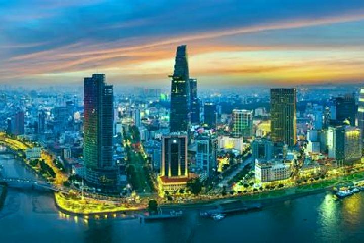 Naomi, 28 — Escort in Cho Gao, Vietnam