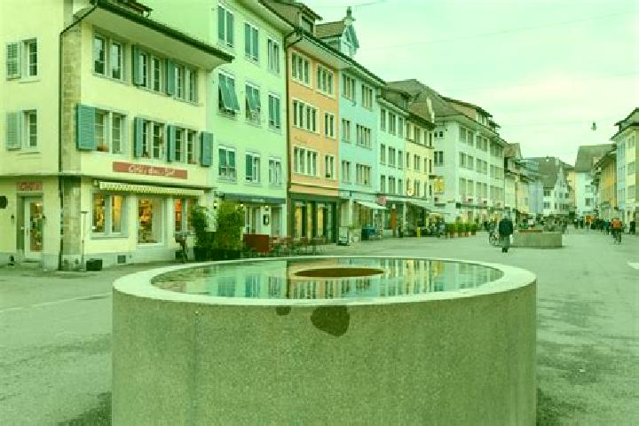 Naomi, 28 — Escort in Stadt Winterthur (Kreis 1) / Neuwiesen, Switzerland