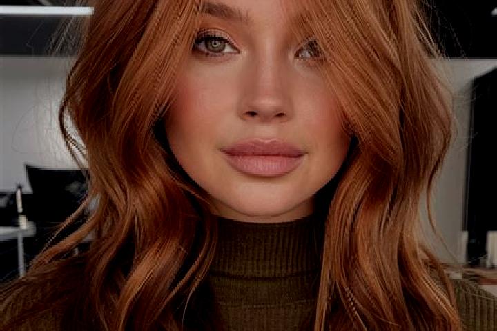 Naomi, 29, a auburn hazel-eyed slavic companion based in Kiambur. Offering GFE, A-Level, 69, OWO. Available for incall and outcall, day and evening dates.