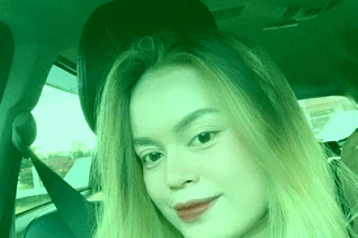 Naomi, 29 — Escort in Bawi Kulon, Indonesia