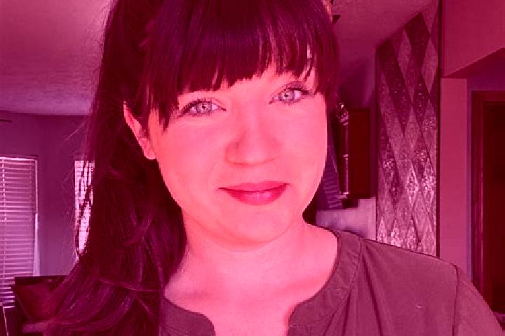 Naomi, 29 — Escort in Pierce City, United States