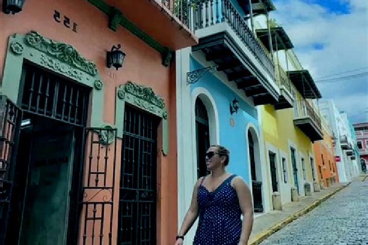 Naomi, 29 — Escort in Puerto Amargura, Peru