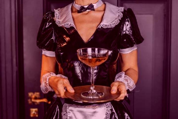 Naomi, 30, a auburn amber-eyed caucasian companion based in Cumaral. Offering Dinner Date, Fetish, Domination. Available for incall and outcall, day and even...
