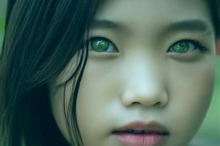 Naomi, 30, a black green-eyed asian companion based in Danbe. Offering Travel Companion, Domination, Girlfriend Experience, OWO. Available for incall and out...