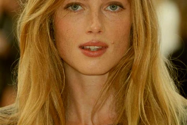 Naomi, 30, a blonde grey-eyed caribbean companion based in Chauny. Offering Party Girl, Deep French Kissing, OWO, CIM. Available for incall and outcall, day ...