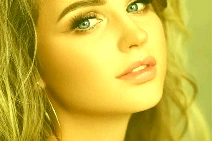 Naomi, 30, a dark blonde blue-eyed european companion based in Calan. Offering Travel Companion, 69, Tantra. Available for incall and outcall, overnight book...