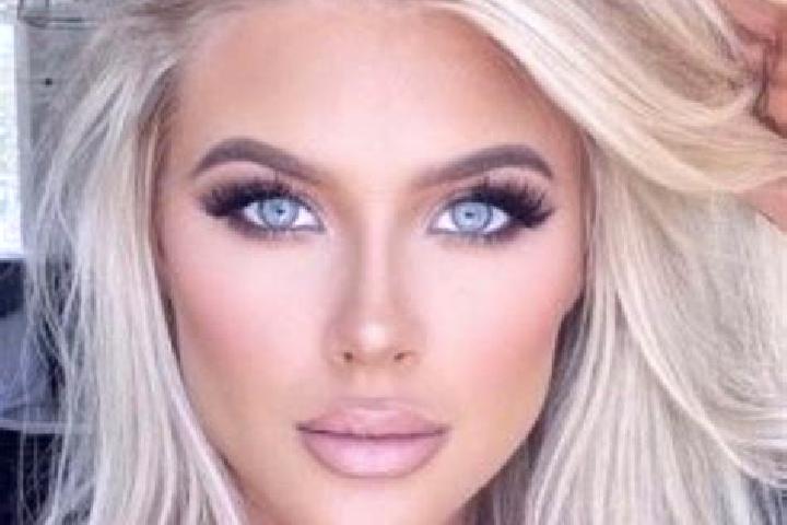 Naomi, 30, a platinum blonde brown-eyed mediterranean companion based in Totrou. Offering CIM, Duos, Domination, Girlfriend Experience. Available for incall ...