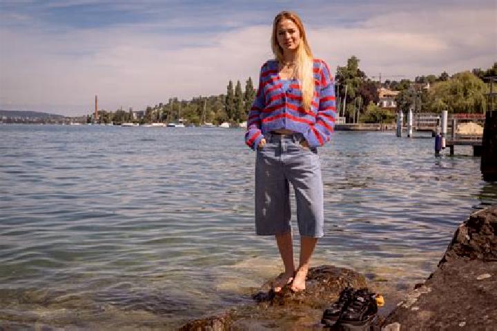 Naomi, 30 — Escort in Kuesnacht / Itschnach, Switzerland