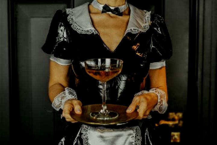 Naomi, 31, a auburn amber-eyed mixed companion based in Chanaz. Offering Domination, OWO, Couples, Fetish, Travel Companion. Available for incall and outcall...