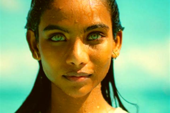 Naomi, 31, a auburn blue-eyed indian companion based in Denglong. Offering Tantra, GFE, Overnight. Available for incall and outcall, day and evening dates.