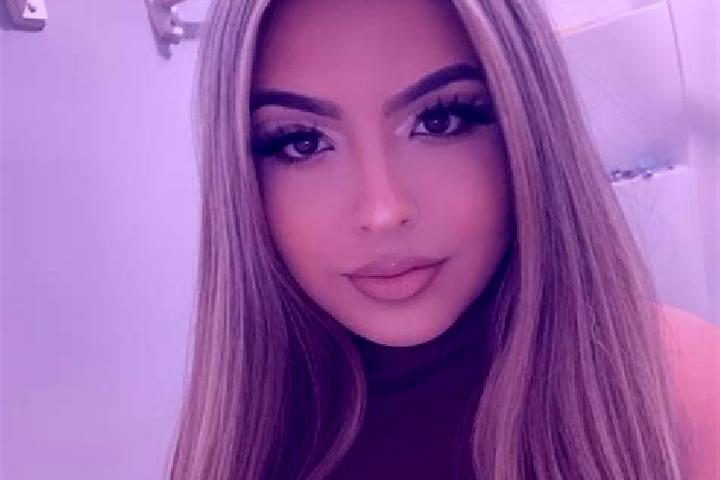 Naomi, 31, a blonde grey-eyed latina companion based in Bhusawal. Offering Massage, Travel Companion, Fetish, Overnight. Available for incall and outcall, da...