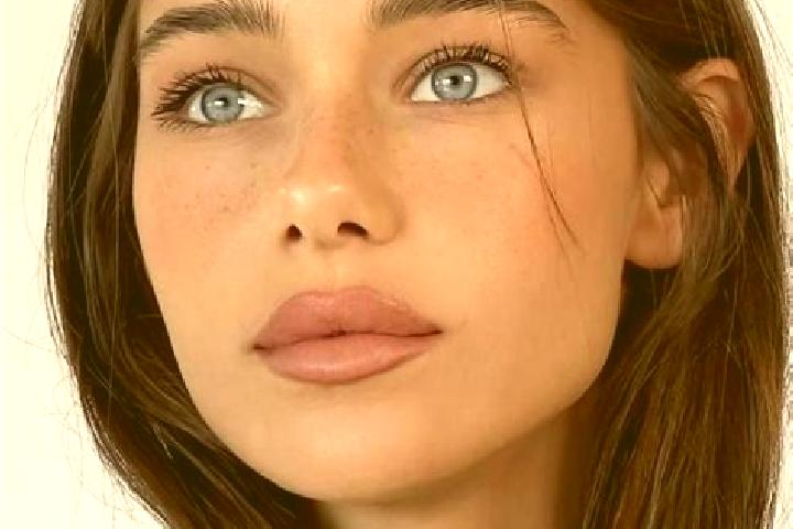 Naomi, 31, a brunette brown-eyed slavic companion based in Baytin. Offering Tantra, Travel Companion, 69. Available for incall and outcall, overnight booking...