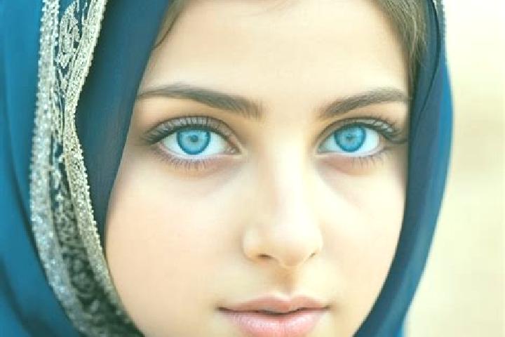 Naomi, 31, a chestnut blue-eyed middle eastern companion based in Padalarang. Offering OWO, Fetish, Prostate Massage, A-Level. Available for incall and outca...