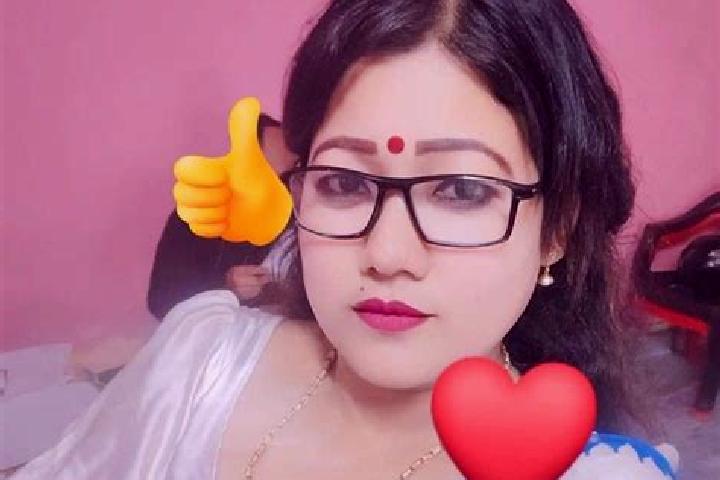Naomi, 31 — Escort in Kiyamgei, India