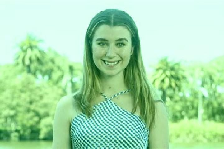 Naomi, 31 — Escort in Rasmussen, Australia