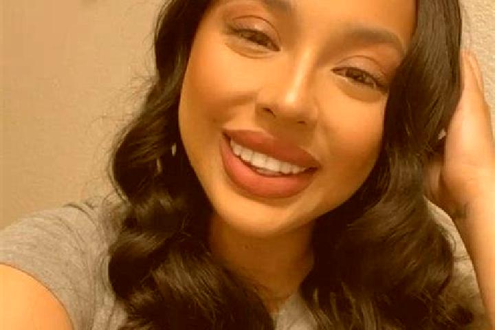 Naomi, 31 — Escort in Santa Rosa, Mexico