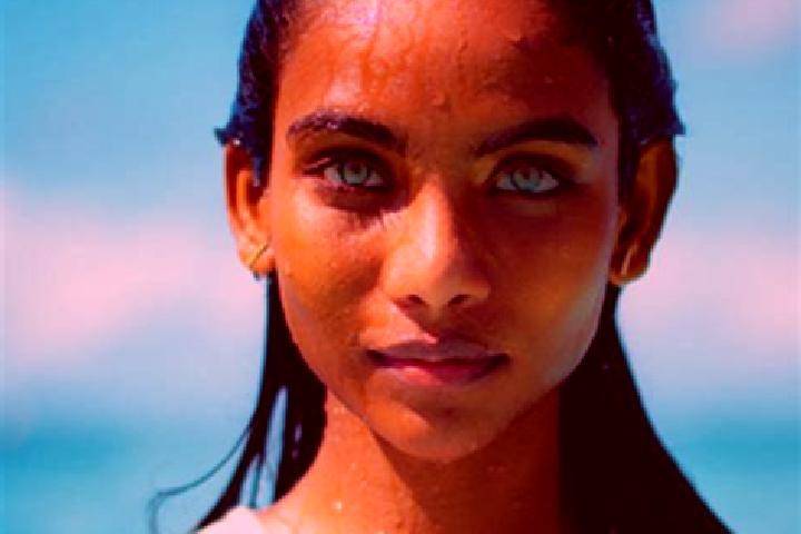 Naomi, 32, a auburn blue-eyed indian companion based in Moulins-la-Marche. Offering Dinner Date, Striptease, Overnight. Available for incall and outcall, day...