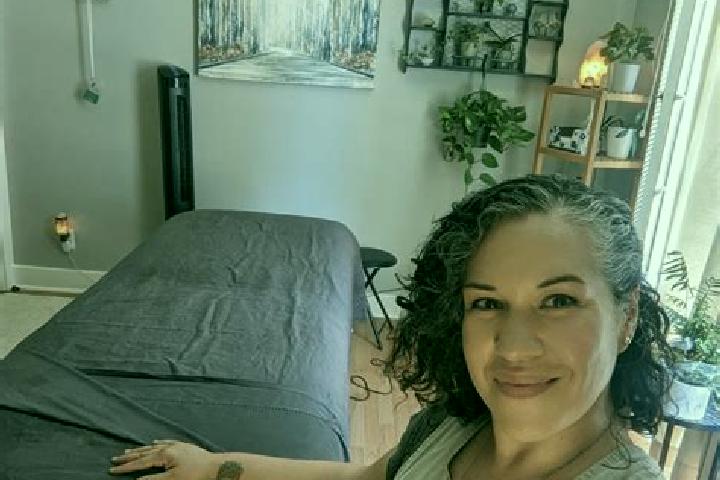 Naomi, 32, a black grey-eyed mixed companion based in Hulei. Offering Girlfriend Experience, Travel Companion, Erotic Massage. Available for incall and outca...