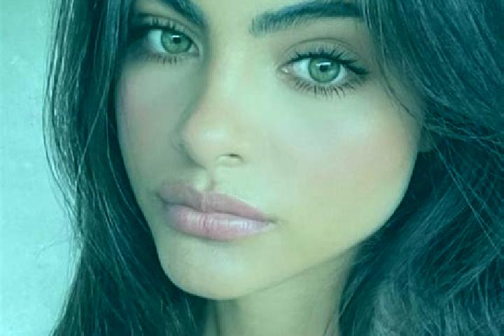 Naomi, 32, a black hazel-eyed european companion based in Renswoude. Offering Party Girl, Travel Companion, OWO. Available for incall and outcall, overnight ...