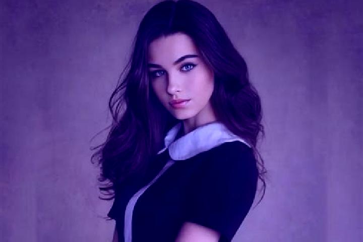 Naomi, 32, a brunette grey-eyed slavic companion based in Ledenice. Offering Erotic Massage, Girlfriend Experience, 69. Available for incall and outcall, ove...