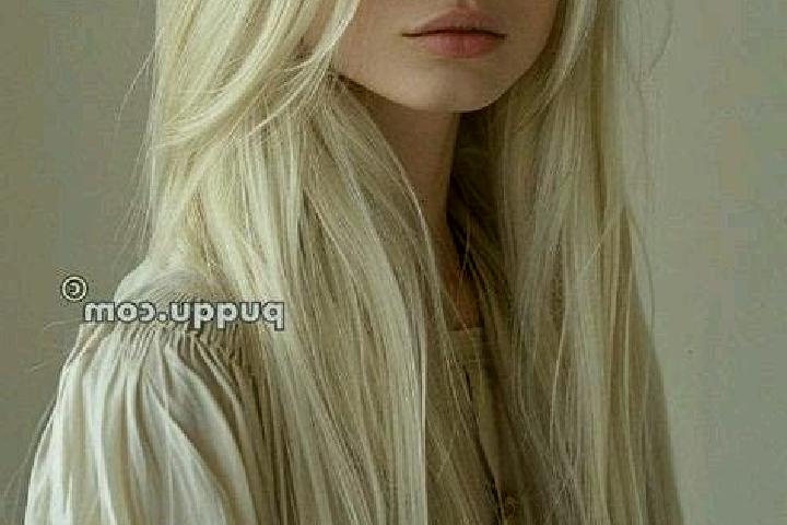 Naomi, 32, a platinum blonde blue-eyed ebony companion based in Cortina d Ampezzo. Offering GFE, OWO. Available for incall and outcall, overnight bookings av...