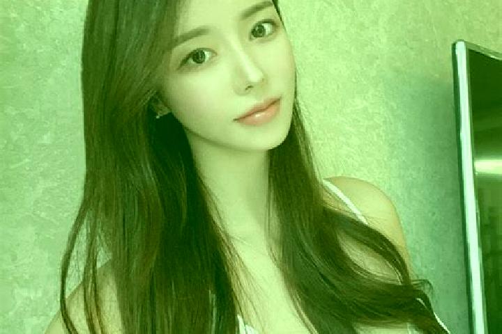 Naomi, 32 — Escort in Alakaga, China