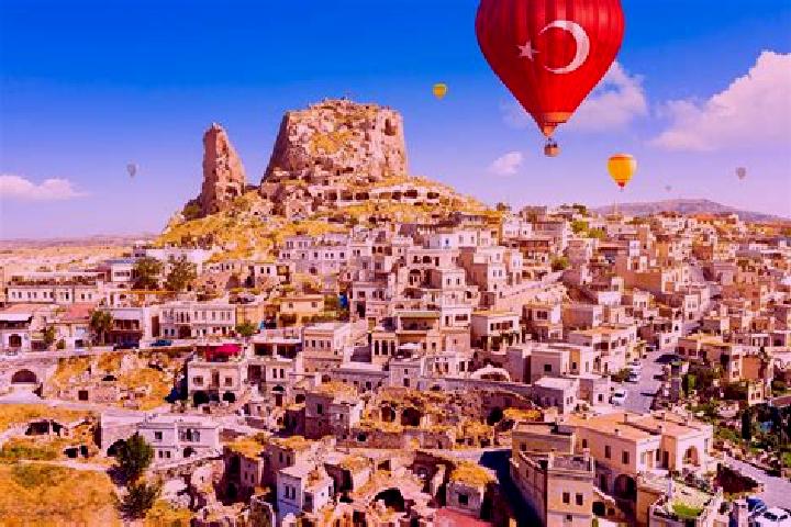 Naomi, 32 — Escort in Asagi Azikli, Turkey