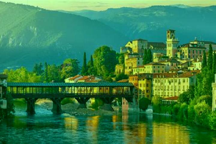 Naomi, 32 — Escort in Borso del Grappa, Italy