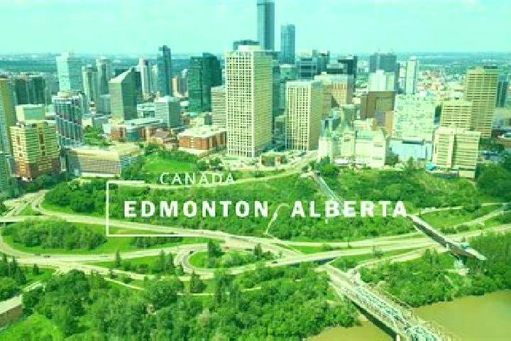 Naomi, 32 — Escort in Edmonton, Canada