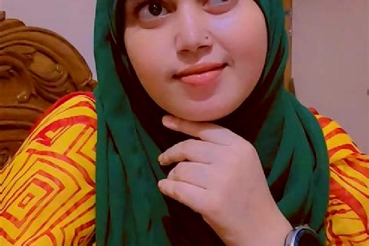 Naomi, 32 — Escort in Habiganj, Bangladesh