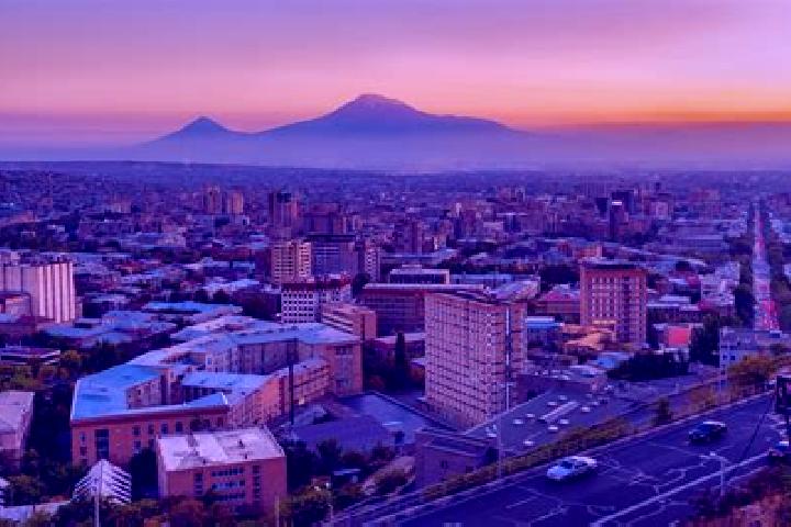 Naomi, 32 — Escort in Hovtamej, Armenia