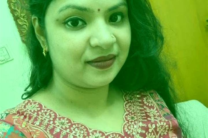 Naomi, 32 — Escort in Nabinagar, India