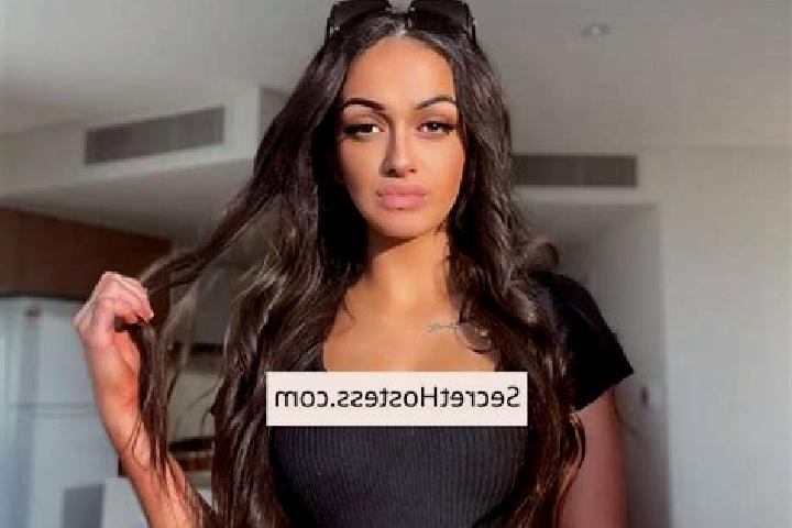 Naomi, 32 — Escort in Petrie Terrace, Australia