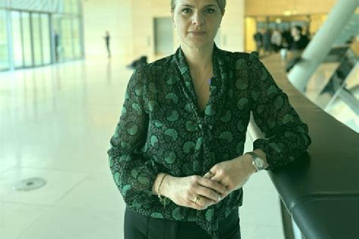 Naomi, 32 — Escort in Sulzemoos, Germany