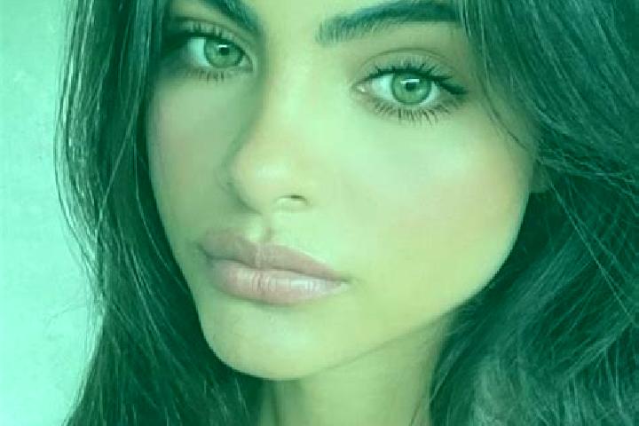 Naomi, 33, a dark blonde dark-eyed indian companion based in Esbjerg. Offering Couples, A-Level, GFE, Roleplay, BDSM. Available for incall and outcall, day a...