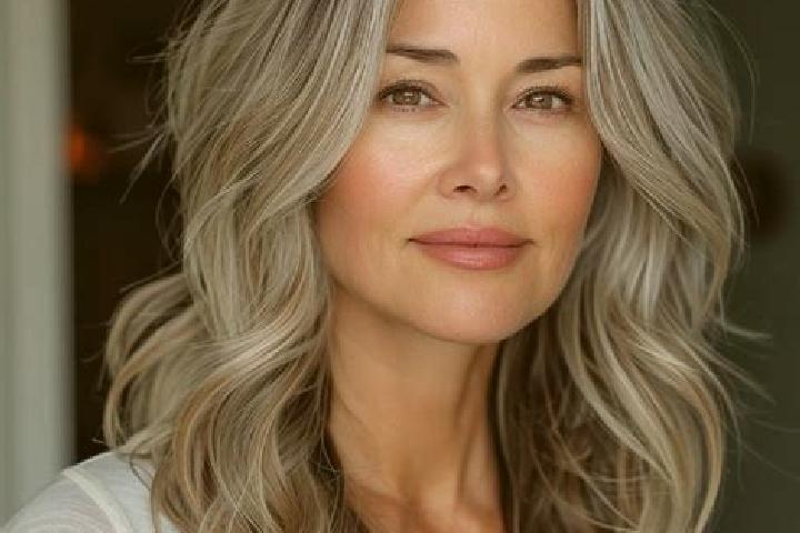 Naomi, 33, a dark blonde grey-eyed middle eastern companion based in Xinpu. Offering A-Level, Duos. Available for incall and outcall, overnight bookings avai...