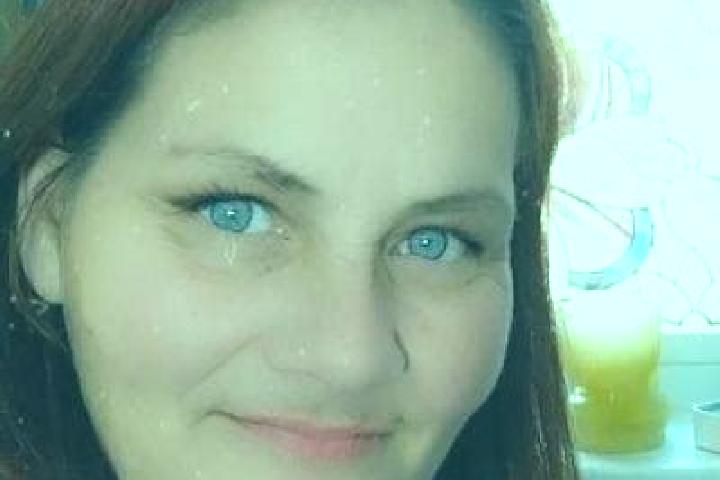 Naomi, 33, a red grey-eyed european companion based in Kergloff. Offering Girlfriend Experience, BDSM, GFE. Available for incall and outcall, day and evening...