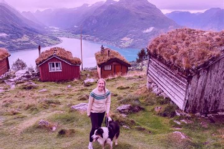 Naomi, 33 — Escort in Syfteland, Norway