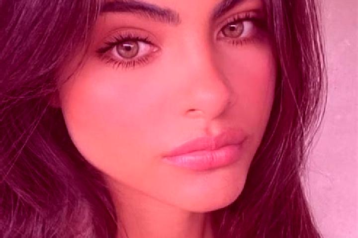 Naomi, 34, a black green-eyed indian companion based in Naryshkino. Offering Roleplay, 69, Party Girl. Available for incall and outcall, day and evening dates.