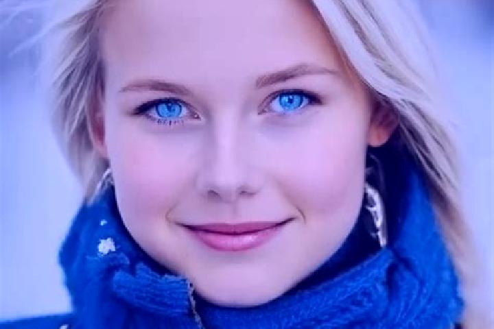 Naomi, 34, a blonde blue-eyed slavic companion based in Le Plateau. Offering Girlfriend Experience, Tantra, Roleplay. Available for incall and outcall, overn...