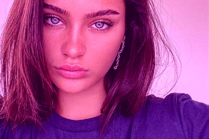 Naomi, 34, a brunette dark-eyed caucasian companion based in Homburg. Offering GFE, 69, Domination, Fetish. Available for incall and outcall, overnight booki...