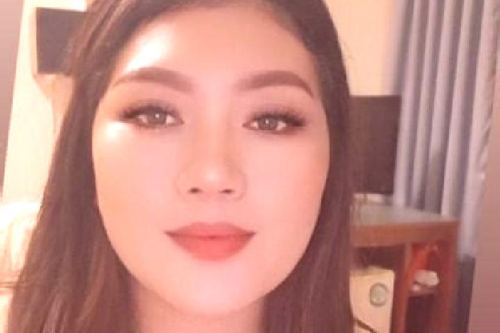 Naomi, 34, a dark blonde dark-eyed asian companion based in Perca. Offering GFE, Massage, Tantra. Available for incall and outcall, overnight bookings availa...
