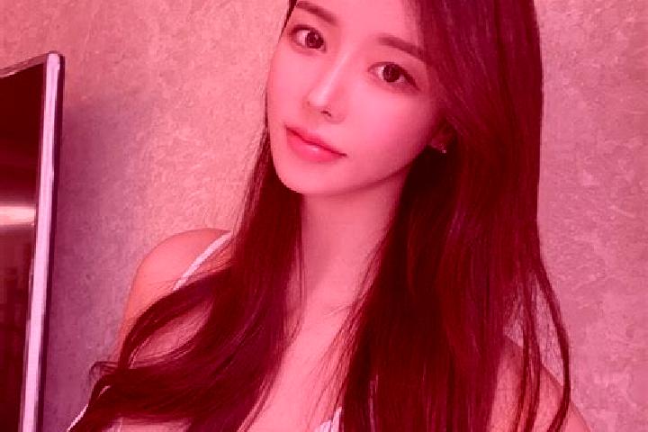 Naomi, 34 — Escort in Gecheng, China