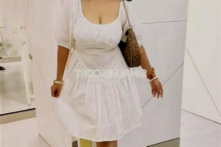 Naomi, 34 — Escort in Ludhiana, India