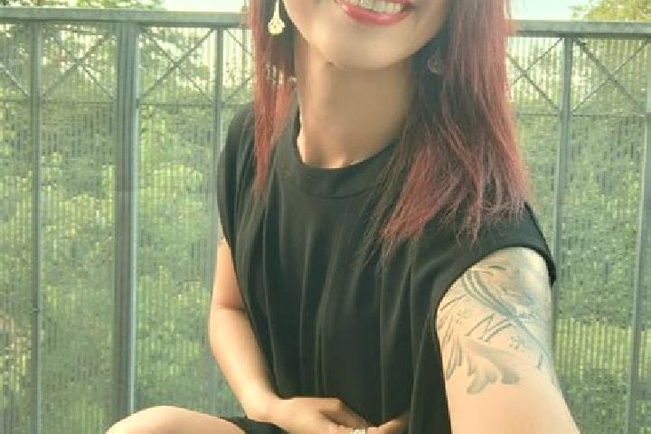 Naomi, 34 — Escort in Sevres-Anxaumont, France
