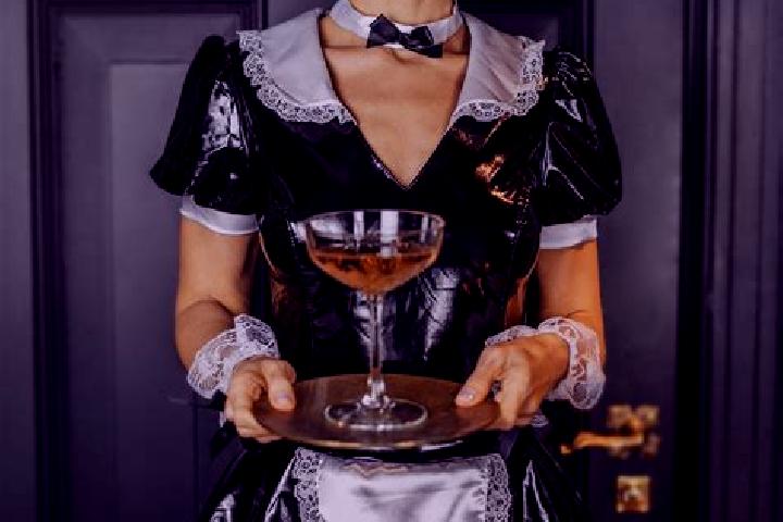 Naomi, 35, a auburn grey-eyed european companion based in Neusorg. Offering Duos, Travel Companion, A-Level, BDSM. Available for incall and outcall, day and ...