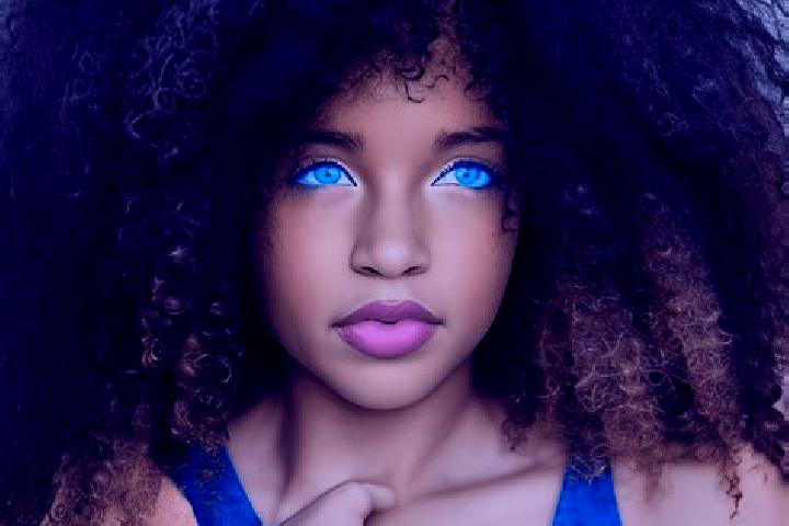 Naomi, 35, a black blue-eyed ebony companion based in Petricani. Offering Roleplay, Couples, Duos. Available for incall and outcall, overnight bookings avail...