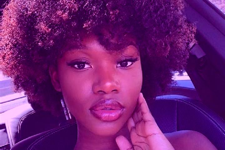 Naomi, 35, a black dark-eyed ebony companion based in Kemadu. Offering Dinner Date, Erotic Massage. Available for incall and outcall, day and evening dates.